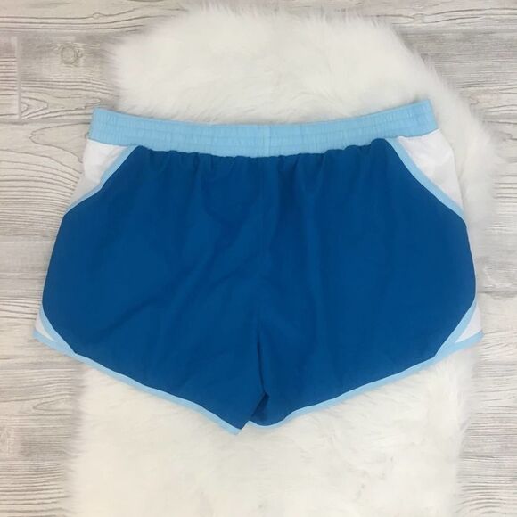 Champion NWT Athletic Shorts - Picture 3 of 4